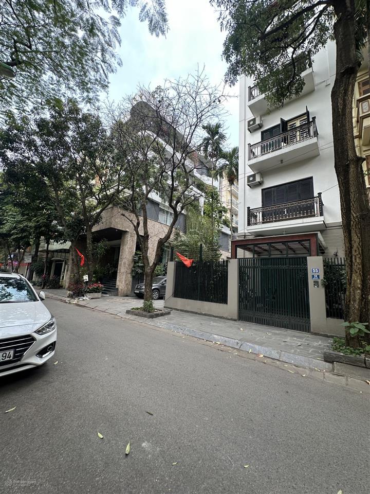 Bán lô góc phố trung kính, 75m2 x 6 tầng, ngõ ô tô giá hơn 30 tỷ.  0972 997 ***