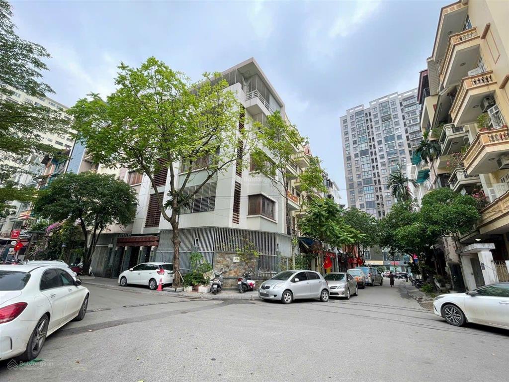 Bán nhà khu phân lô  kinh doanh ngay vũ phạm hàm  trung yên 100m2 x 5t