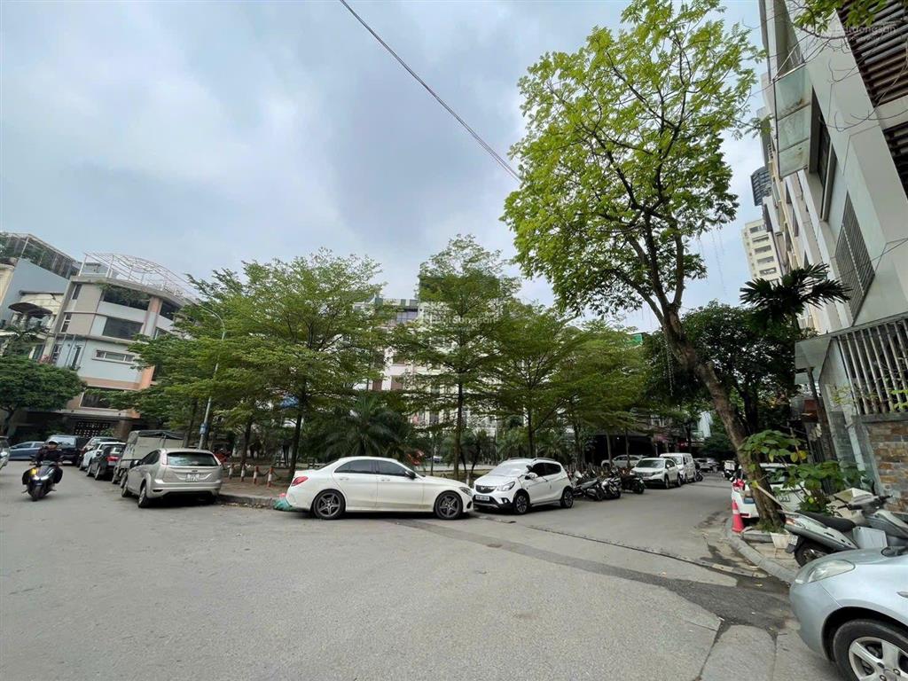 Bán nhà khu phân lô  kinh doanh ngay vũ phạm hàm  trung yên 100m2 x 5t