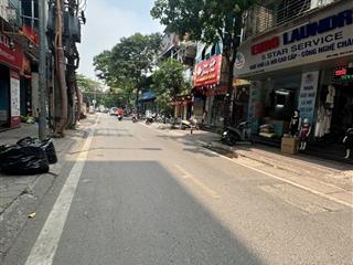 Bán gấp nhà mặt phố nghĩa tân, kinh doanh tốt, mặt tiền rộng 14 tỷ