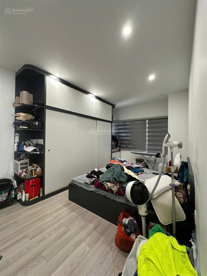 Bán căn hộ m5 số 91 nguyễn chí thanh, 149m², 3 phòng ngủ đủ đồ view hồ thành công