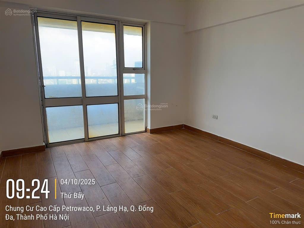 Bán căn hộ 101 phố láng hạ, 146,5m2 có 3pn có thể sửa thành 04pn giá tốt
