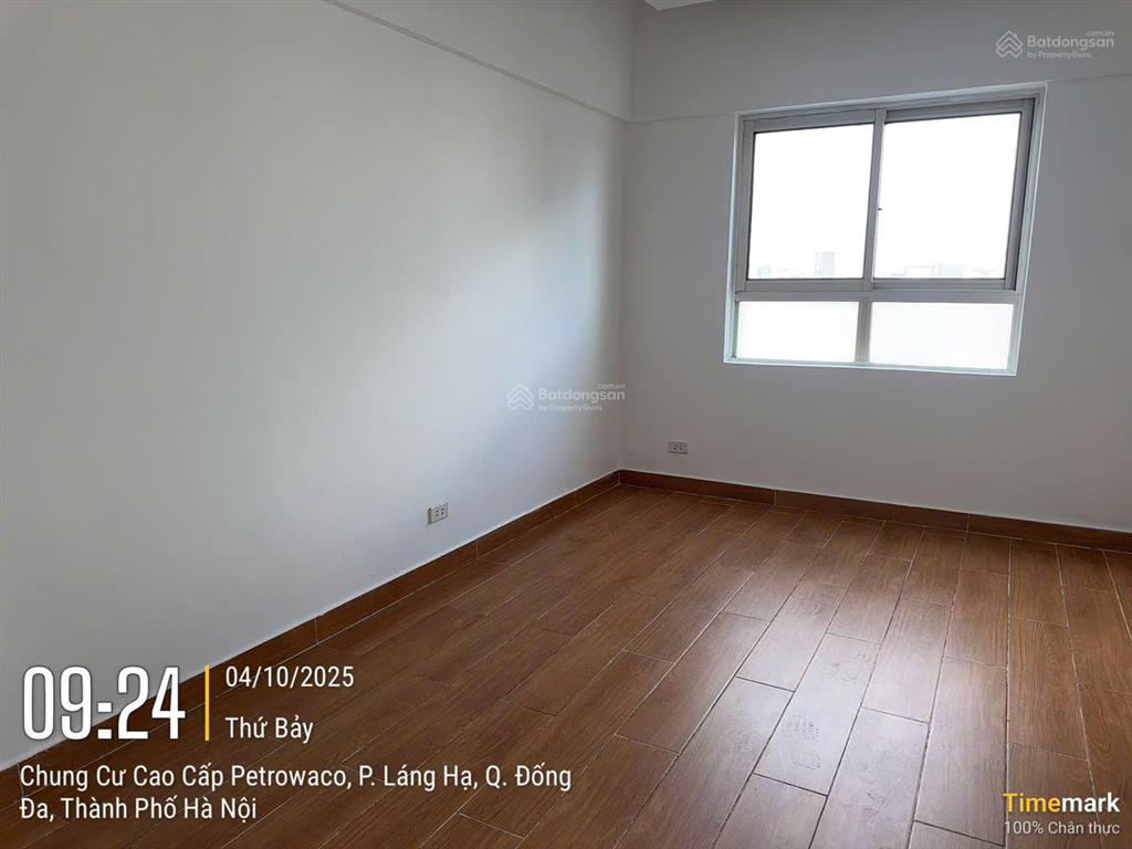 Bán căn hộ 101 phố láng hạ, 146,5m2 có 3pn có thể sửa thành 04pn giá tốt