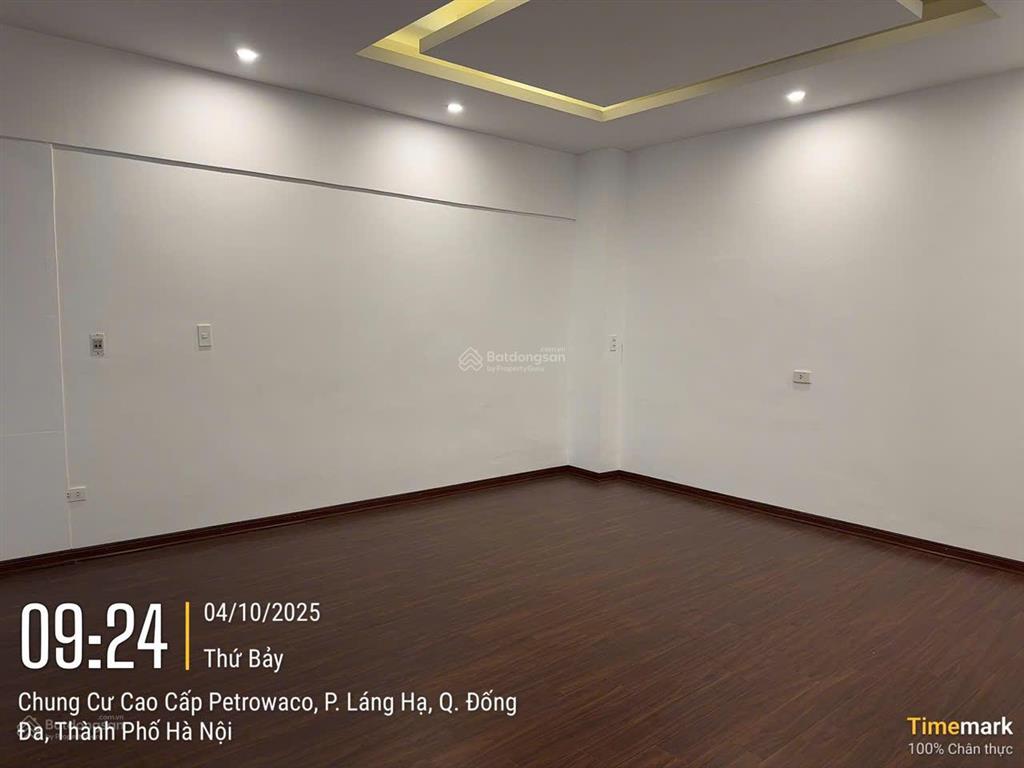 Bán căn hộ 101 phố láng hạ, 146,5m2 có 3pn có thể sửa thành 04pn giá tốt