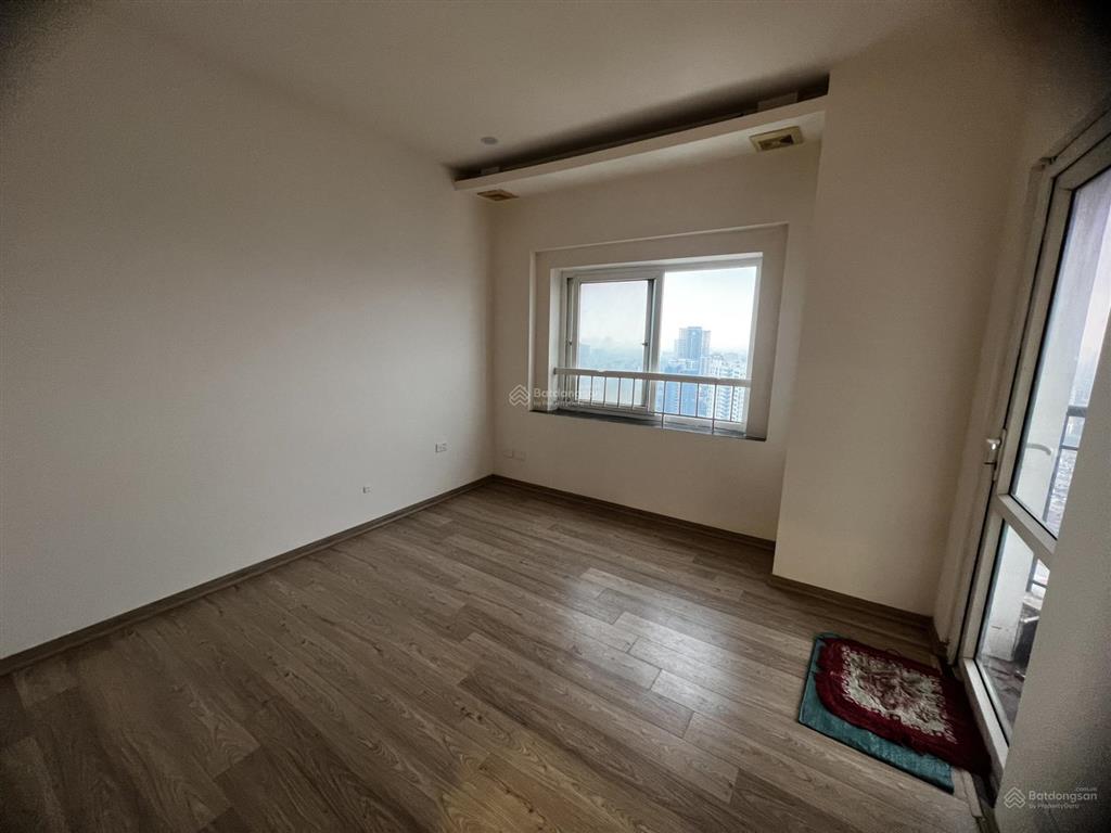 Bán căn hộ 76m có 2pn tòa vườn xuân 71 nguyễn chí thanh ban công đông nam
