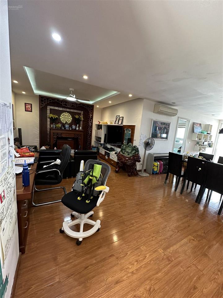 Bán căn hộ 187 nguyễn lương bằng, 132m, căn góc có 3pn 2 wc