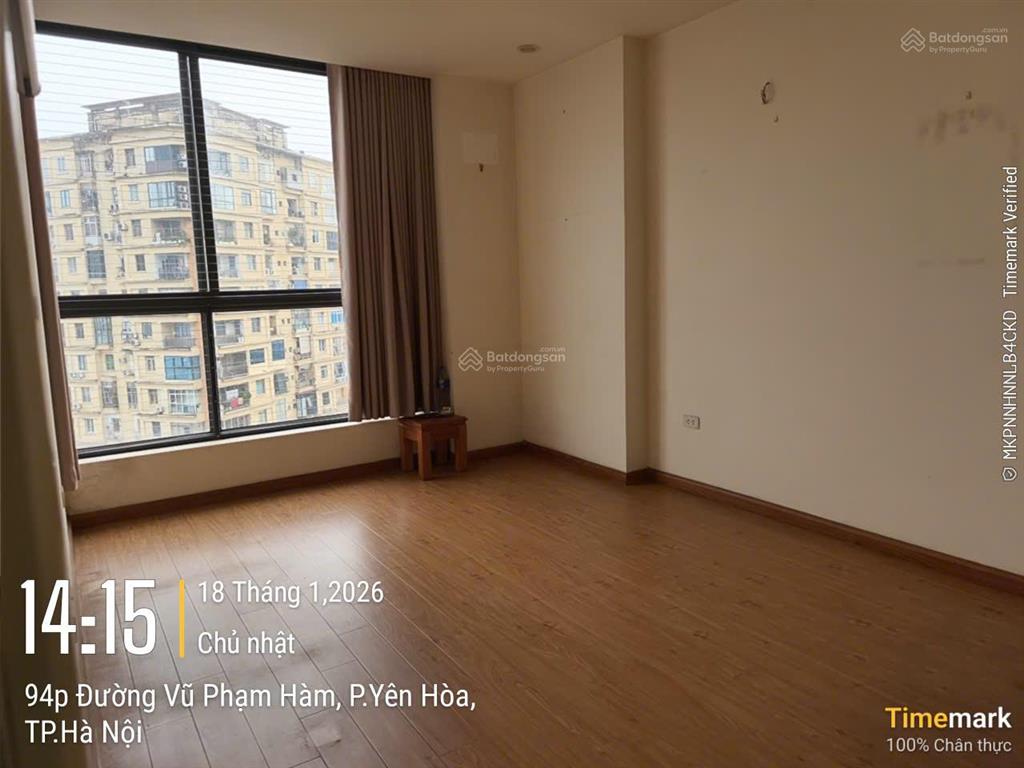 Chính chủ cho thuê căn hộ tầng 16, yên hòa sunshine,140m, 3 phòng ngủ, 2 vệ sinh, ban công đông nam