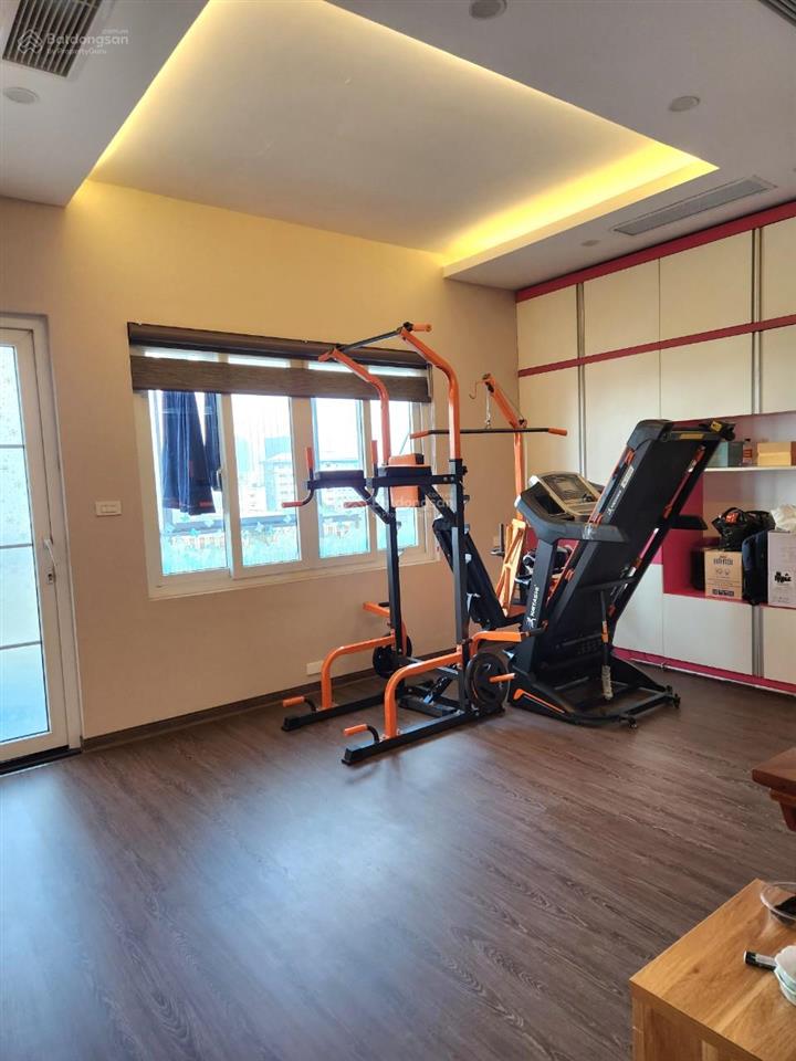 Tôi bán căn hộ eurowindow 27 trần duy hưng, 93,2m2, có 3pn 2 wc ban công đông nam