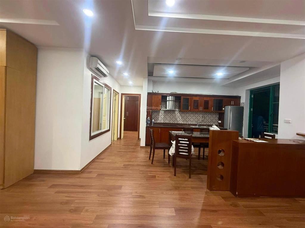 Bán căn hộ chung cư 15  17 ngọc khánh, 123m² có 3 phòng ngủ, giá tốt