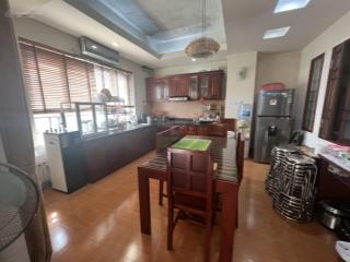 Cho thuê căn hộ 1517 ngọc khánh, 125m2, 3 phòng ngủ 2 vệ sinh, giá 15tr/tháng.  0914 198 ***
