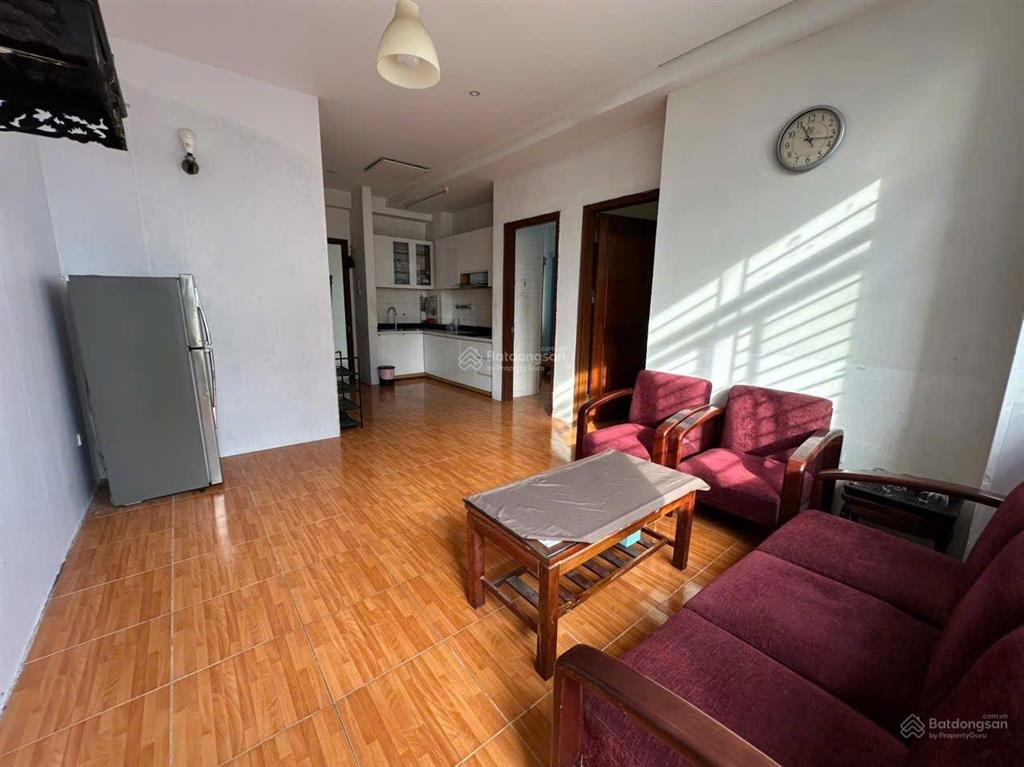 Cho thuê căn hộ f5 trung kính, 65m², 2pn 1 wc giá 10tr/tháng