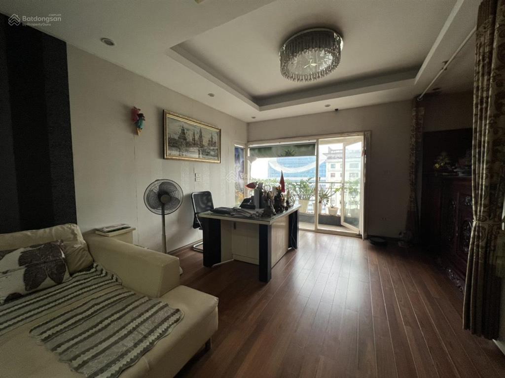 Bán căn hộ chung cư tòa nhà n09  b thành thái, 130m2, 3pn 2 wc nhà đẹp full đồ