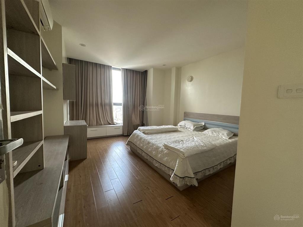 Cho thuê căn hộ yên hòa sunshine 163m2 căn góc nhận nhà ngay