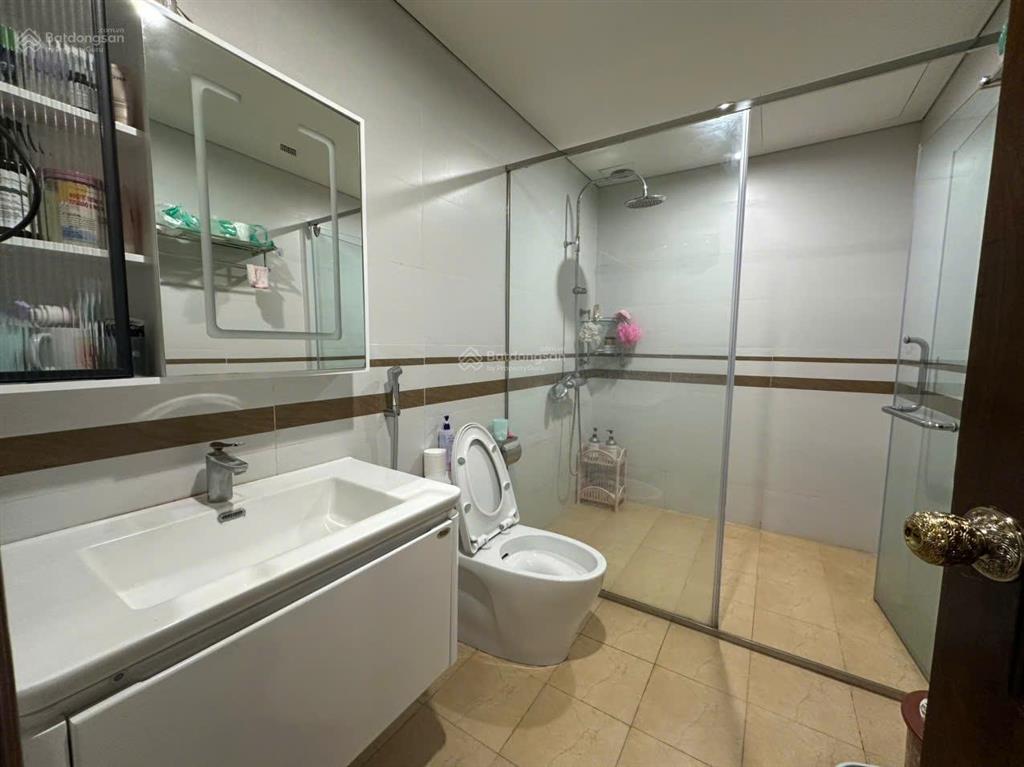 Cho thuê căn hộ m5 nguyễn chí thanh, diện tích 150m2, full đồ, có slot ôtô