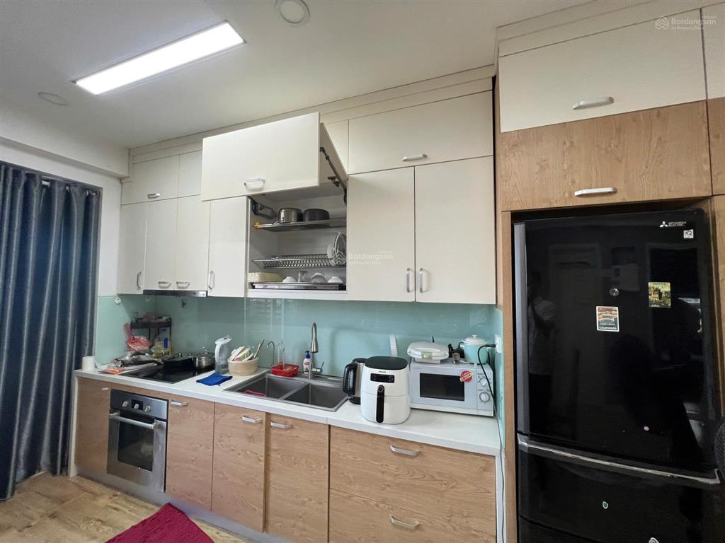 Bán căn hộ 165 thái hà, 114m2, có 3 phòng ngủ, căn góc full đồ