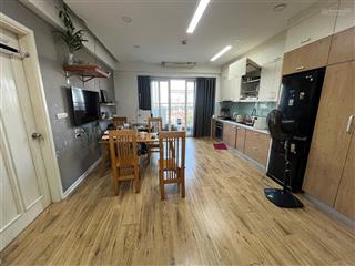 Bán căn hộ 165 thái hà, 114m2, có 3 phòng ngủ, căn góc full đồ