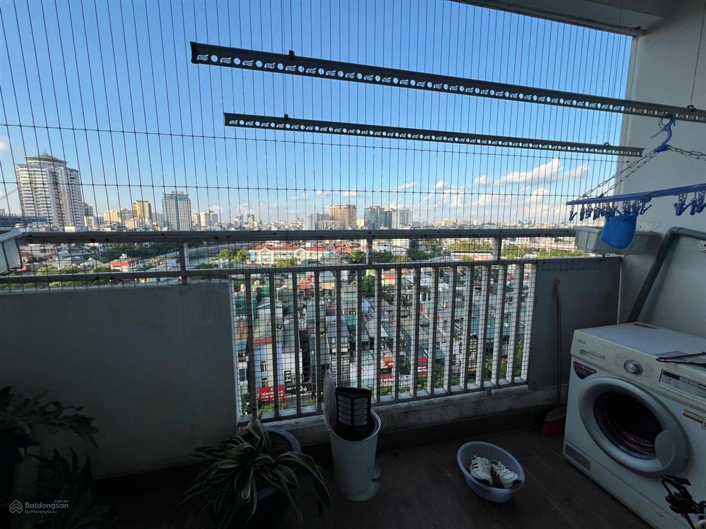 Bán căn hộ 165 thái hà, 114m2, có 3 phòng ngủ, căn góc full đồ