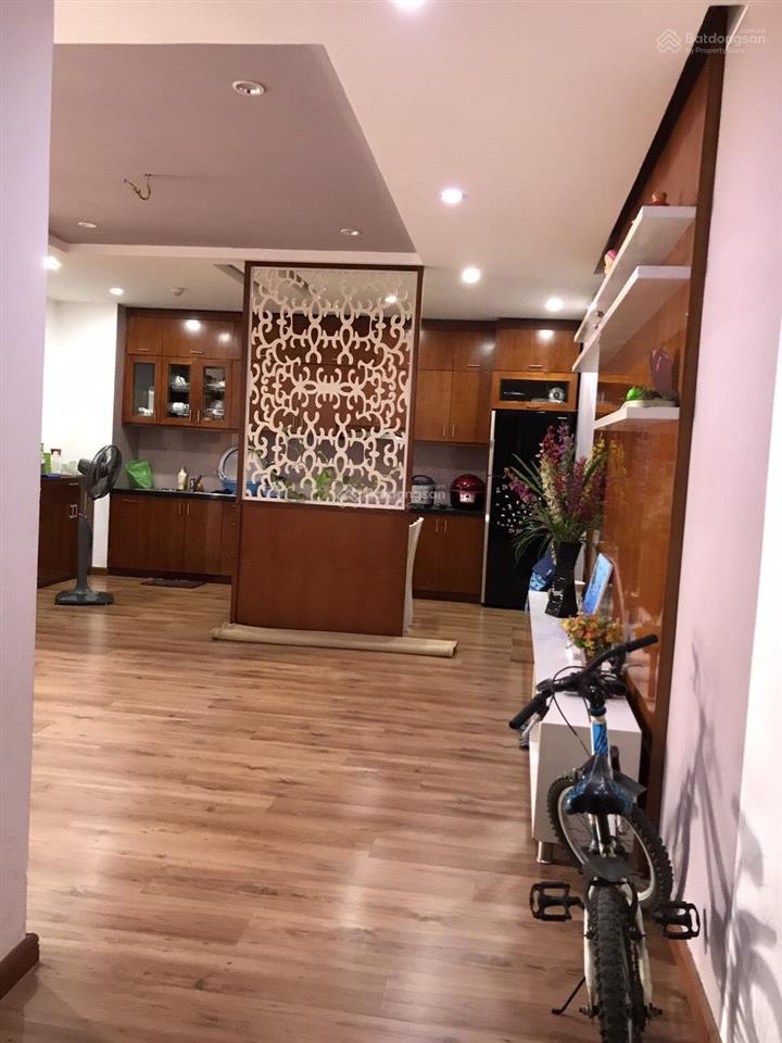 Bán căn hộ n07 b3 thành thái, 95m, 2 pn 2 wc, nhà đẹp