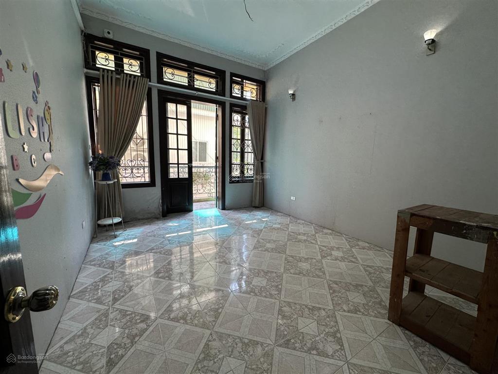 Cho thuê nhà phân lô nguyên hồng, huỳnh thúc kháng, 55m2 x 4t giá 20tr/th