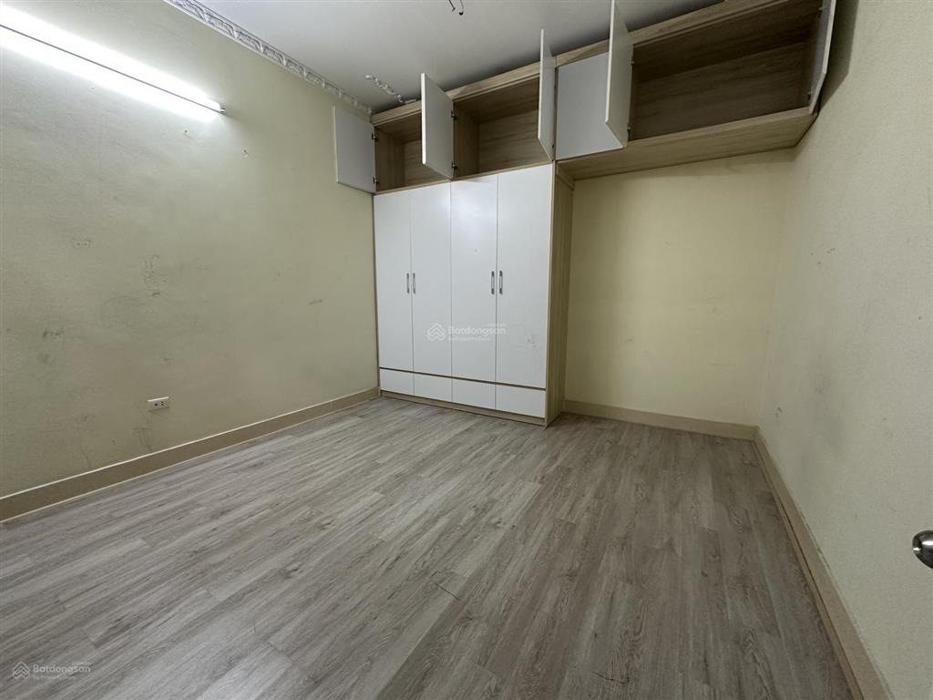 Cho thuê nhà phân lô nguyên hồng, huỳnh thúc kháng, 55m2 x 4t giá 20tr/th