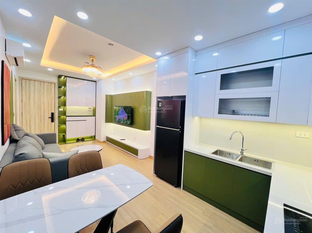Tôi cần bán căn hộ n02 chùa láng gần đh ngoại thương nhà đẹp 2pn 2wc