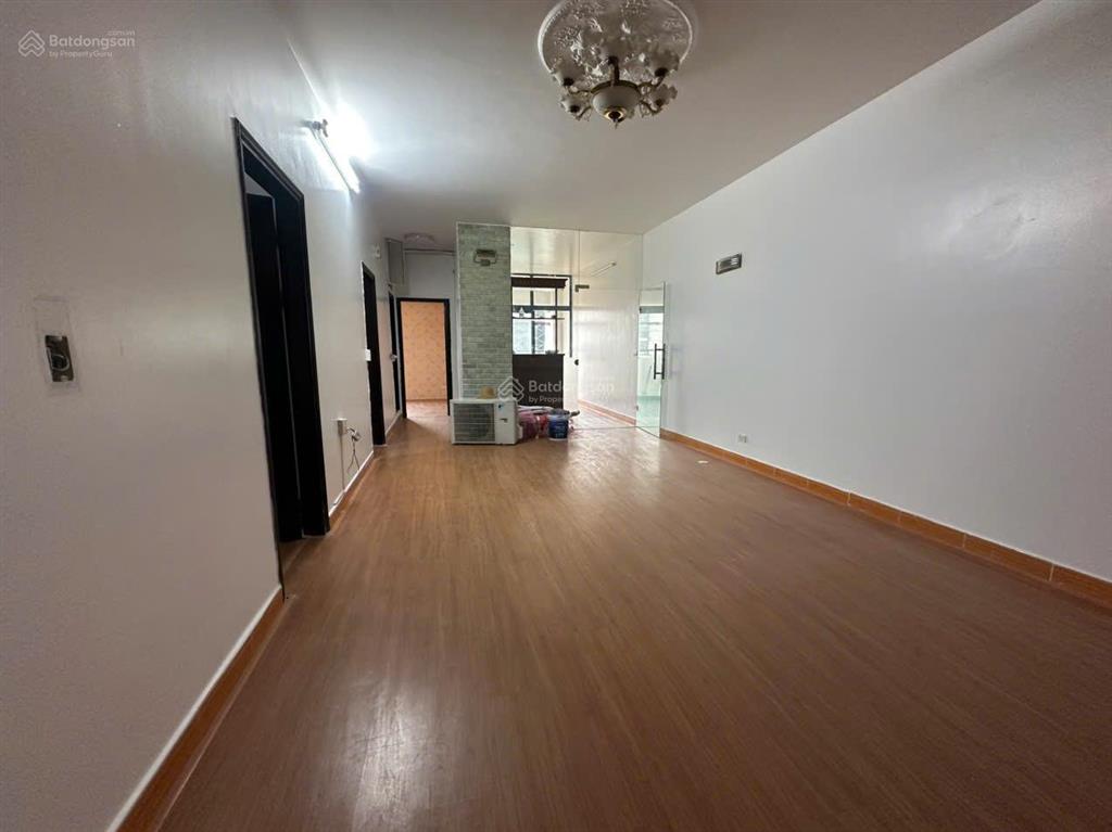 Cho thuê căn hộ vườn xuân  71 nguyễn chí thanh, 124m2 3pn 2 wc, giá 16,5 tr/tháng