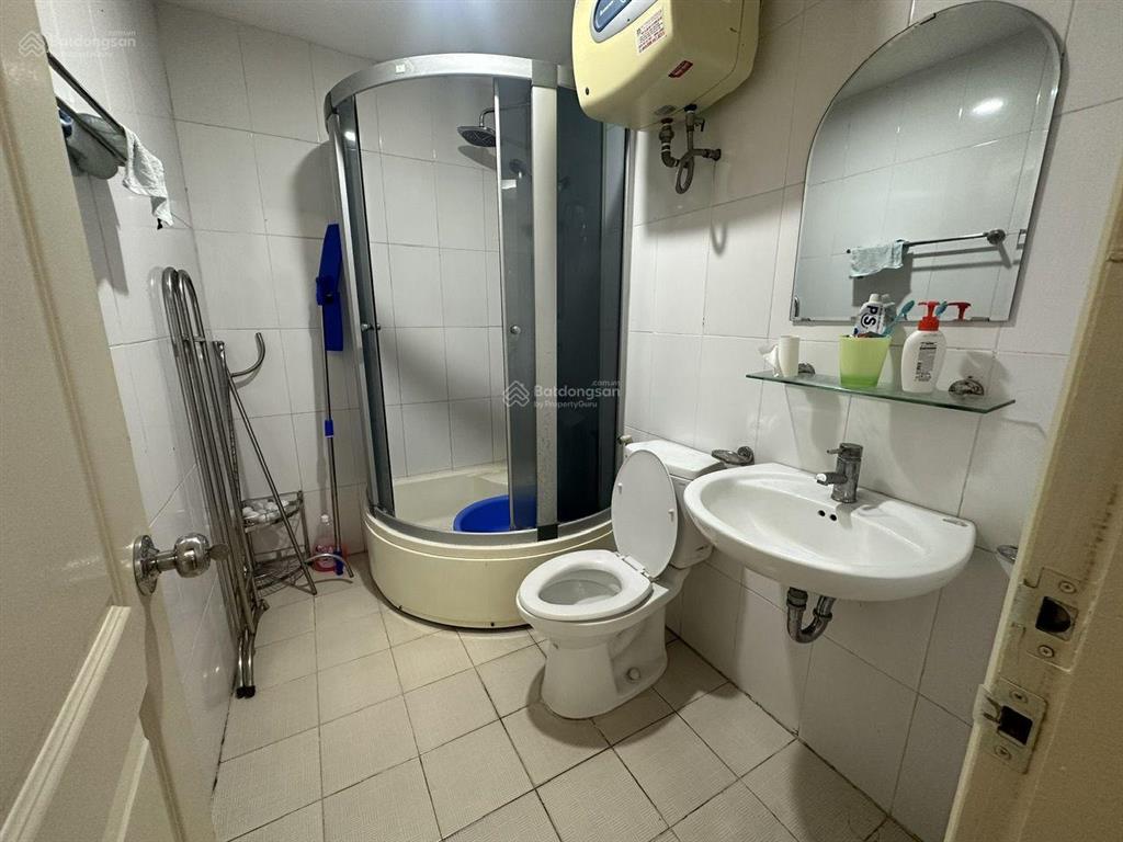 Bán căn hộ b14 kim liên, có 02 phòng ngủ giá tốt cần bán gấp