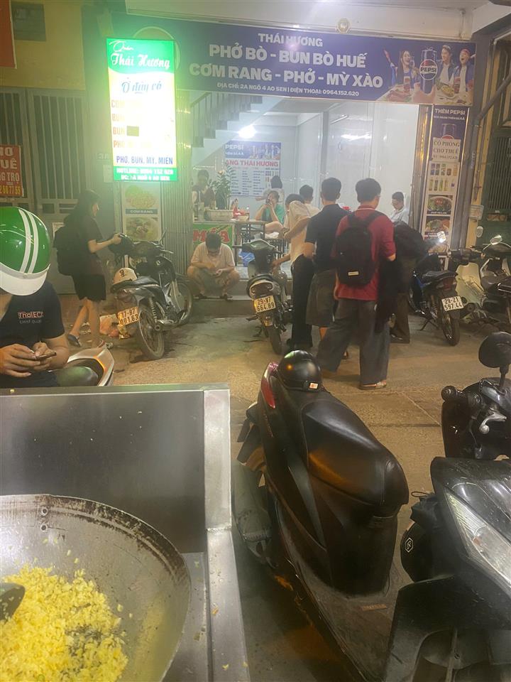 Hot mặt bằng khu Ao Sen đông sv nhất Hà Đông