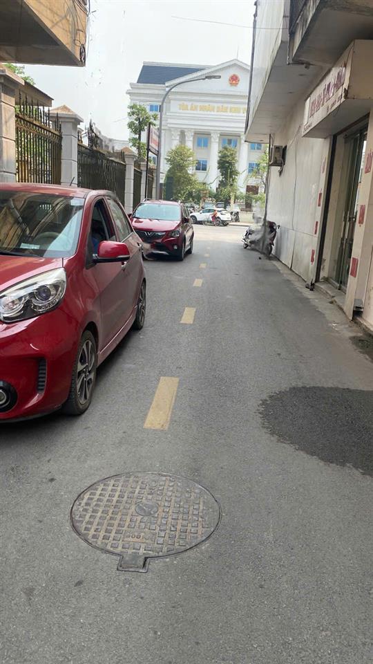 Cho thuê Nhà số1 , ngõ 103 , đường Nguyễn thị Minh Khai, TP. Vinh, Nghệ An.