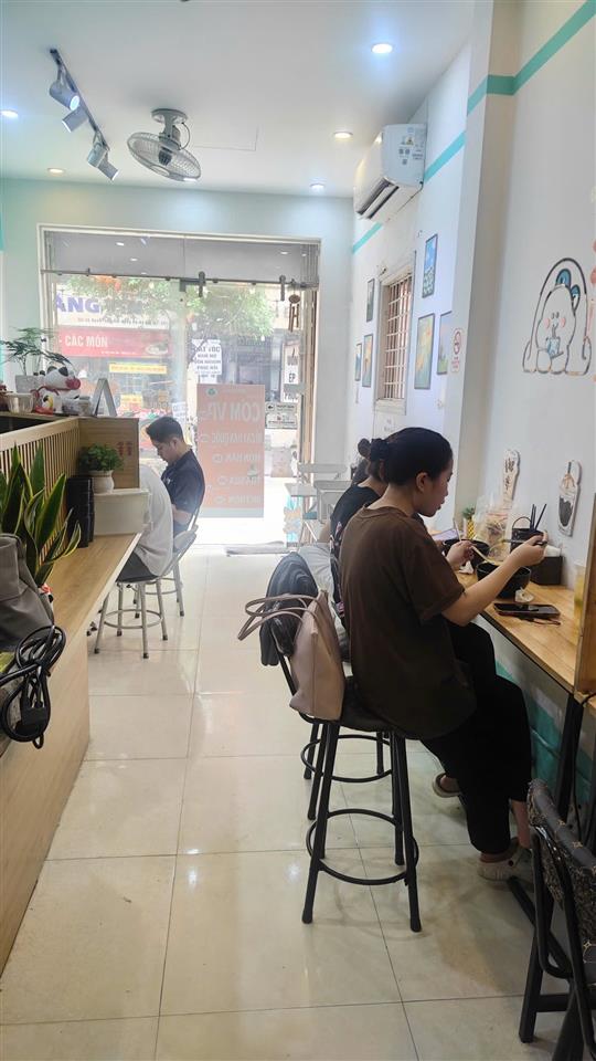Sang nhượng quán tại 40 Đoàn Thị Điểm, Đống Đa, Hà Nội