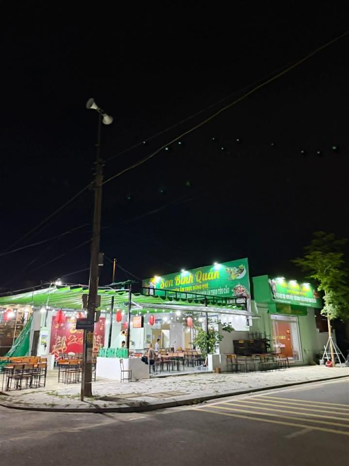 Do bận quá nhiều công việc, em cần sang nhượng lại mặt bằng quán nhậu cùng tất cả đồ đạc