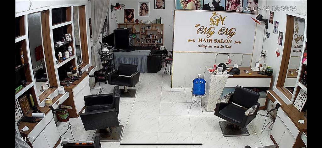 Sang quán tóc tại 18A ngõ 38 Khúc Thừa Dụ, Dịch Vọng, Cầu Giấy