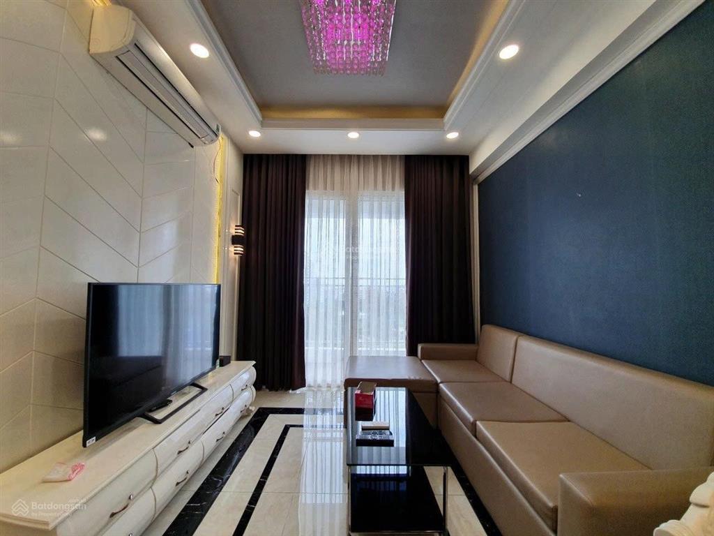 Bán gấp ch giá tốt chỉ 5.980 tỷ, 73m2 2pn 2wc full nt, tại cc the botanica sân bay.  0973 720 ***