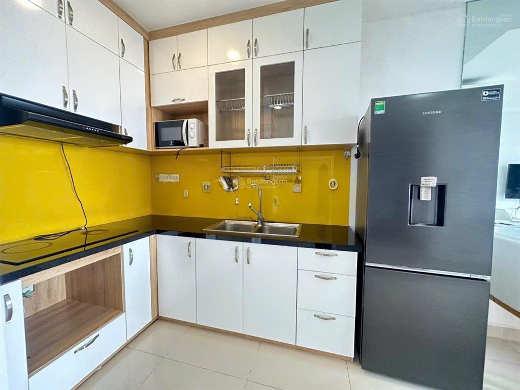 Golden mansion phổ quang cần cho thuê nhanh ch 69m2 2pn đầy đủ nt, vào ở liền, giá 17.5 triệu