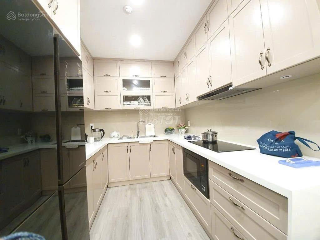 Cho thuê ch full nt cao cấp 75m2 2pn 2wc tại chung cư golden mansion gía 18 triệu.  0973 720 ***