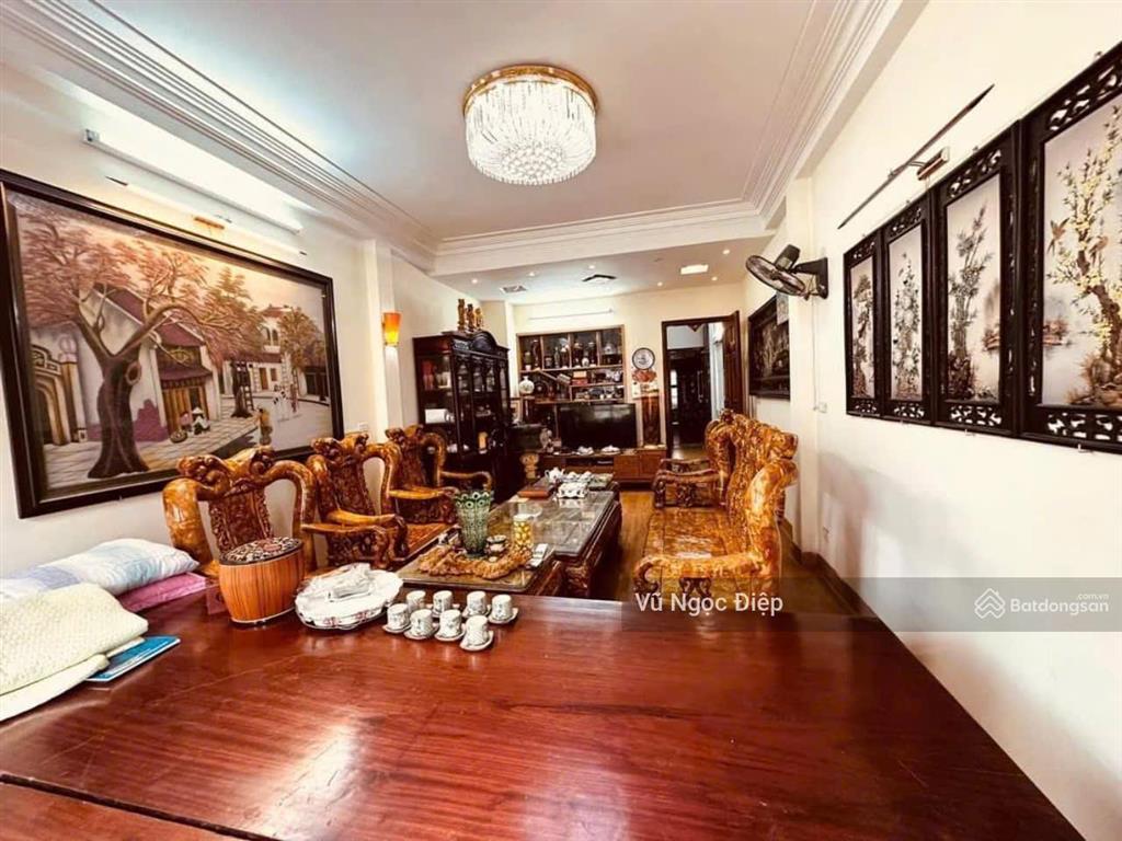Bán gấp nhà mặt phố chiến thắng  văn quán 70m2 4 tầng giá hơn 20 tỷ