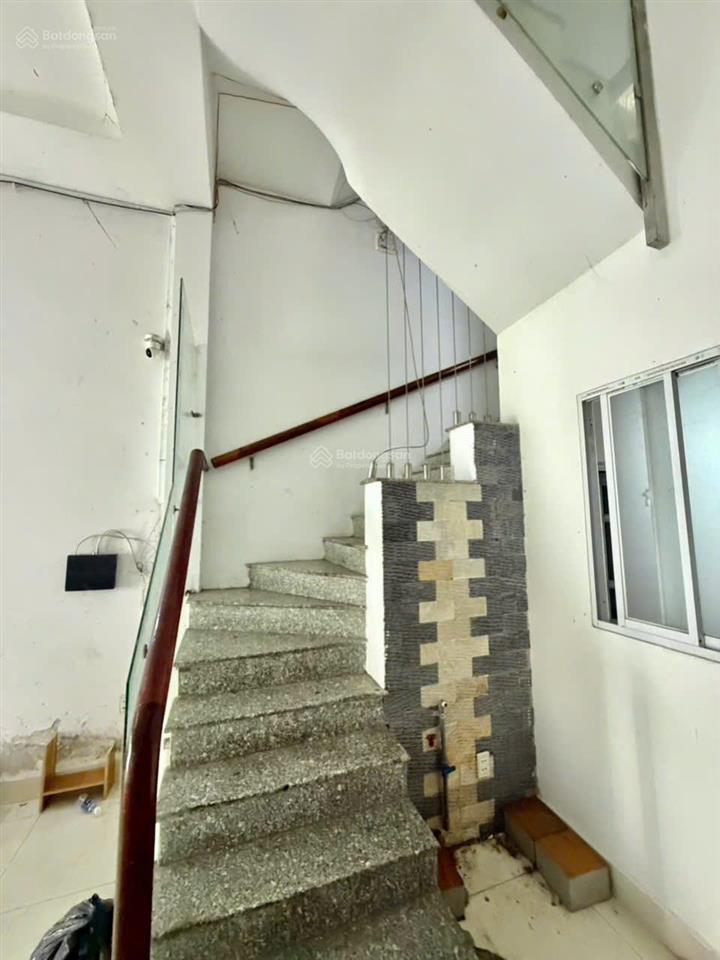 Siêu phẩm! mặt tiền thụt đường nguyễn thượng hiền, bt, dt 4x14m , 5 tầng, 8pn chỉ 8,55 tỷ còn tl