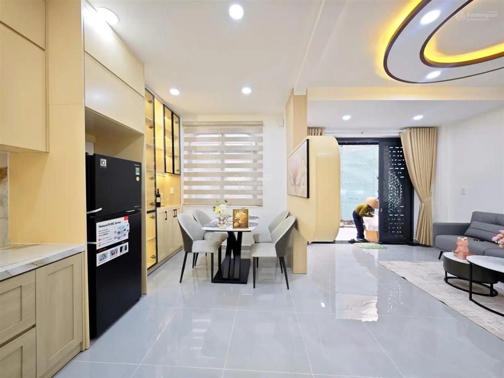 Siêu phẩm! trương quốc dung hoàng văn thụ , phú nhuận, dt 6,1x6,2m, chỉ 9,9 tỷ còn thương lượng