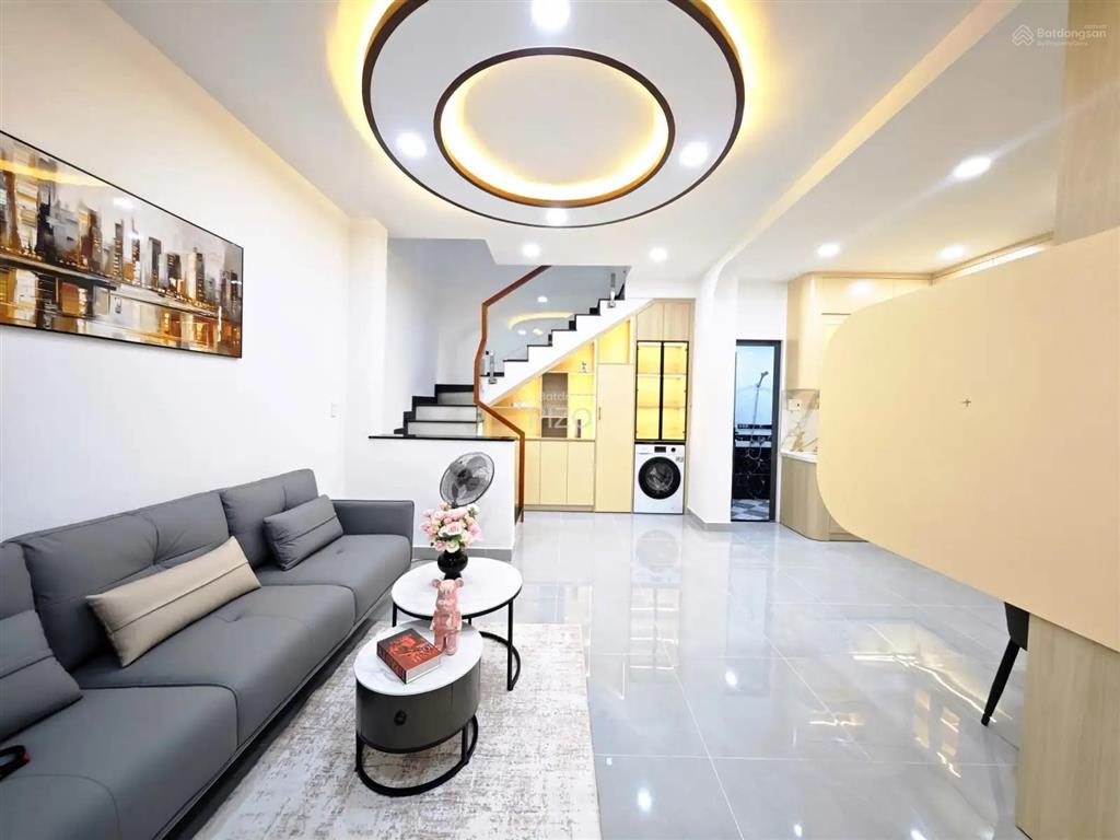 Siêu phẩm! trương quốc dung hoàng văn thụ , phú nhuận, dt 6,1x6,2m, chỉ 9,9 tỷ còn thương lượng