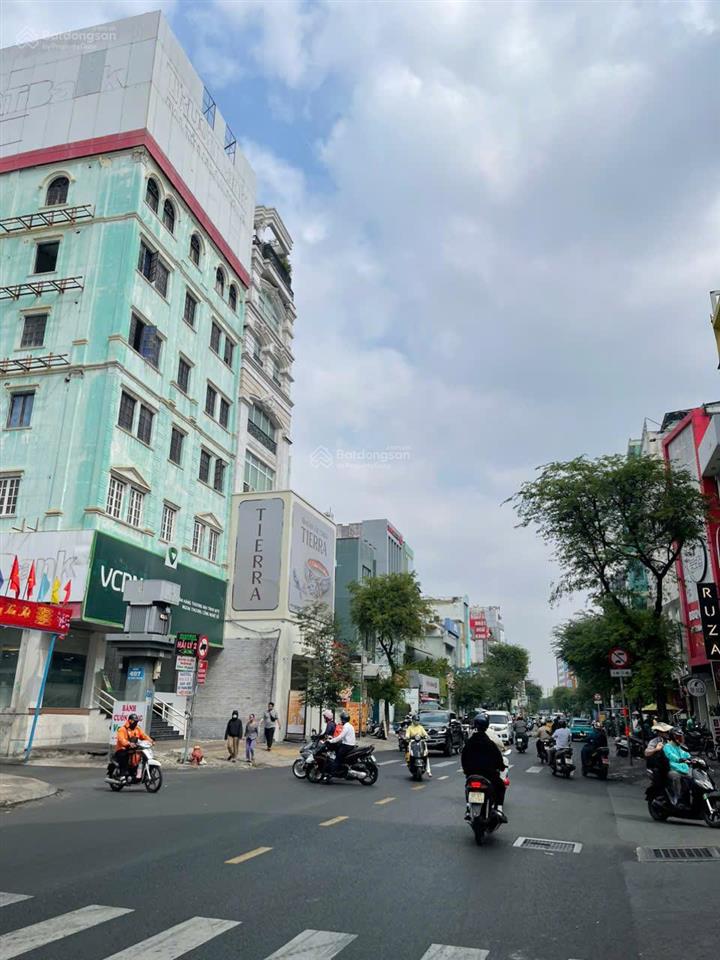 Bán nhà mặt tiền sư vạn hạnh, phường 12, quận 10. dt 4,5x19m. vị trí gần vạn hạnh mall