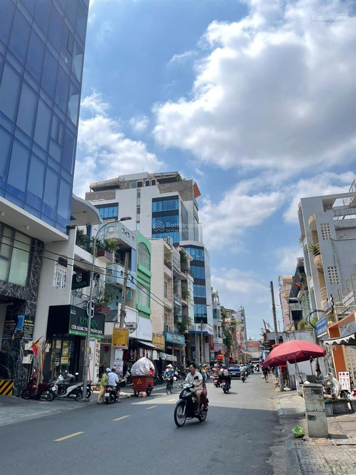 Bán nhà mặt tiền nguyễn hữu cầu gần hai bà trưng, quận 1. dt 7,5mx24m. nở hậu, không lỗi phong thủy