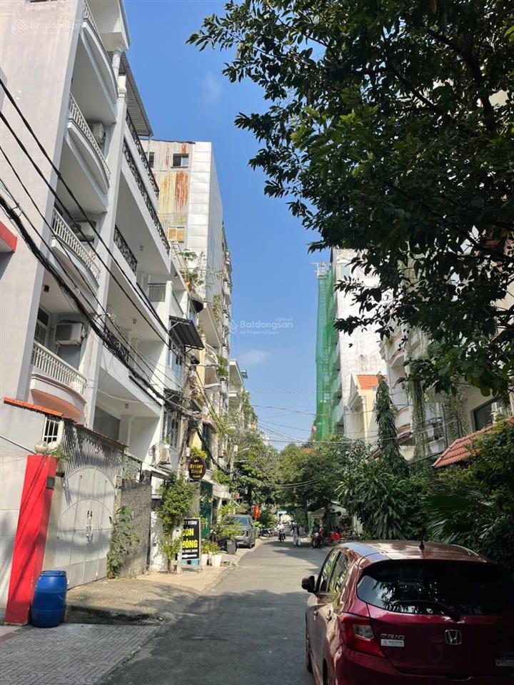 Bán nhà hẻm 8m. sư vạn hạnh, p12, quận 10. gần vạn hạnh mall. 8mx15m. 3 tầng.