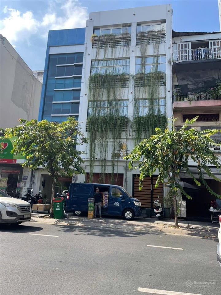Bán toà nhà mặt tiền đinh tiên hoàng, quận 1. dt 6,8mx20m. 5 tầng.