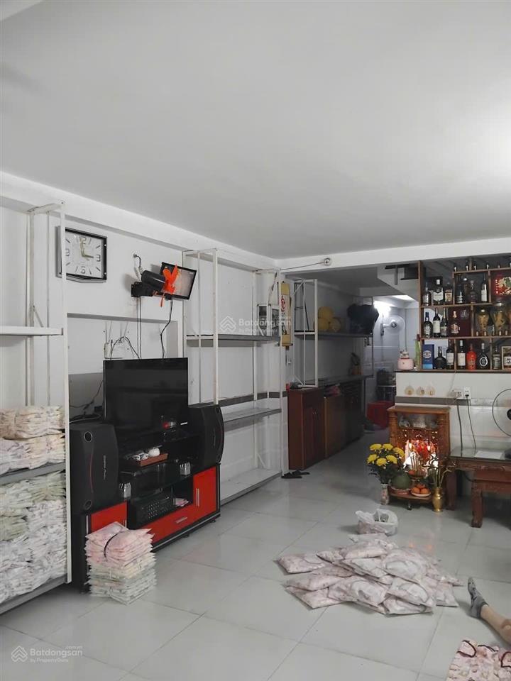 Bán nhà view công viên 25/ nguyễn minh châu  tân phú. trệt lửng s.thượng ( 3pn)  dt 70m2   8ty40