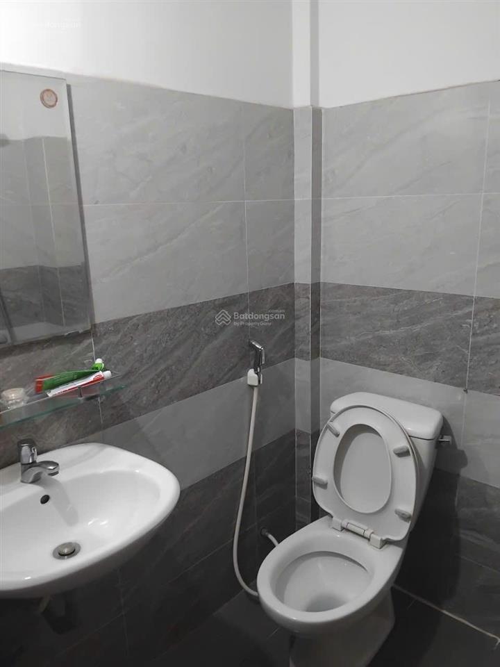 Bán nhà view công viên 25/ nguyễn minh châu  tân phú. trệt lửng s.thượng ( 3pn)  dt 70m2   8ty40