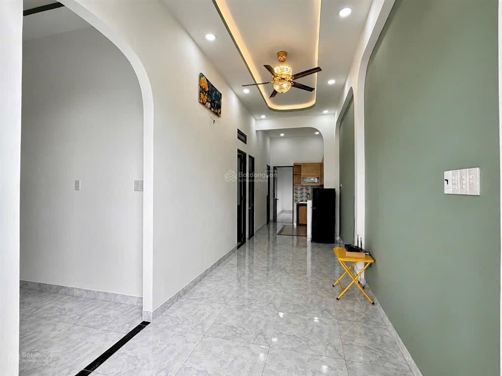 Bán nhà view cánh đồng mát mẻ, không ngập lụt