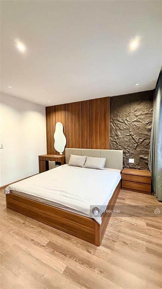 Chính chủ cho thuê 3 tầng phân khu đảo vua  vinhomes royal island  nhà đẹp mỹ mãn, vào ở ngay!