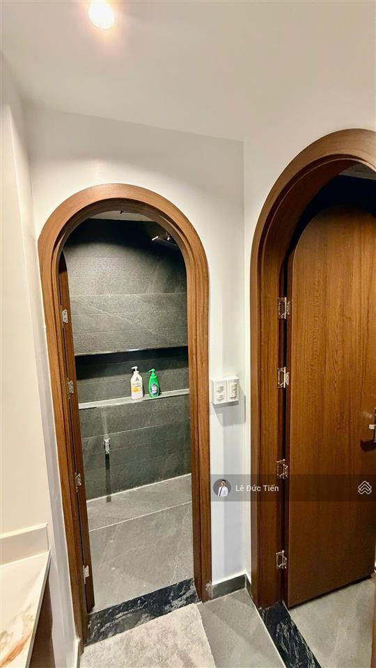 Chính chủ cho thuê 3 tầng phân khu đảo vua  vinhomes royal island  nhà đẹp mỹ mãn, vào ở ngay!