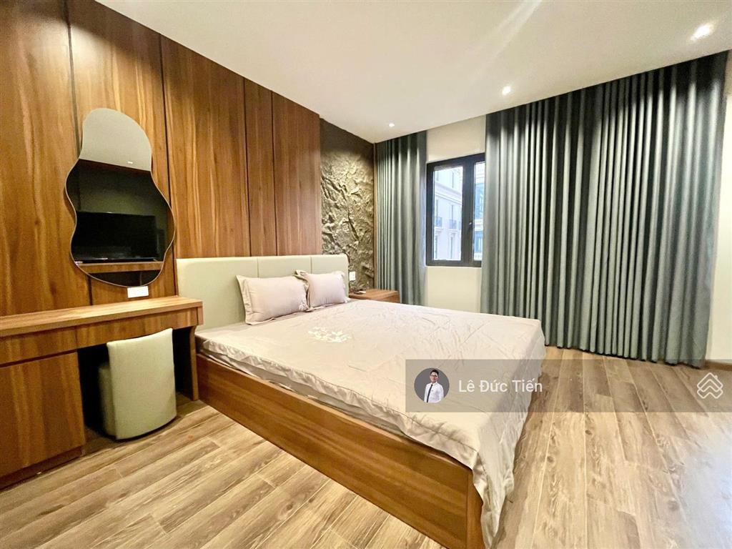 Chính chủ cho thuê 3 tầng phân khu đảo vua  vinhomes royal island  nhà đẹp mỹ mãn, vào ở ngay!