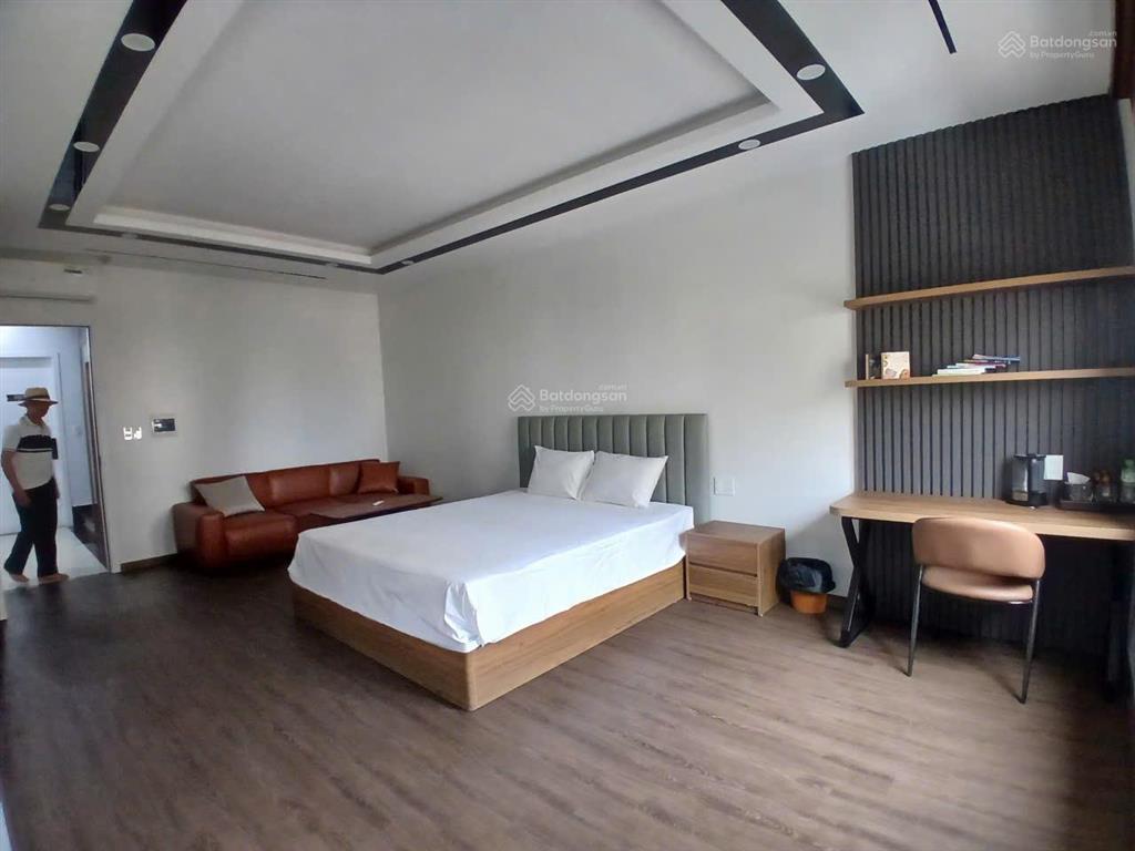 Thuê nhà chuẩn resort tại đảo vua vũ yên  6 phòng ngủ siêu rộng, full nội thất cao cấp, giá tốt